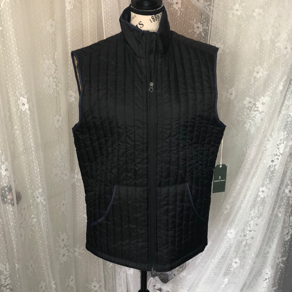 Mutual Weave Men's Quilted Vest Pirate Black Zip Front Navy Trim  -Size M - NWT